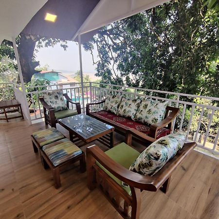 Whitehouse Homestay By Oxystays Hospitality Alībāg Exteriér fotografie