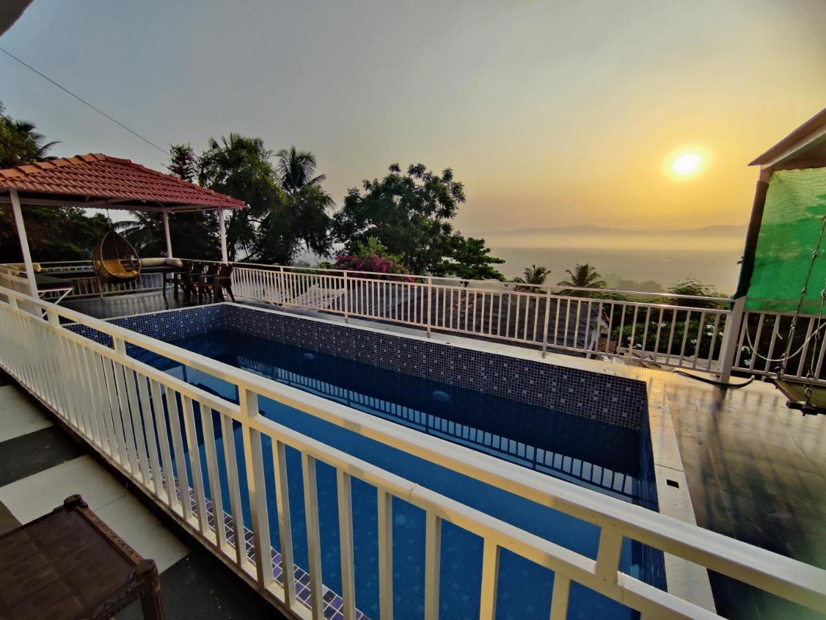 Whitehouse Homestay By Oxystays Hospitality Alībāg Exteriér fotografie