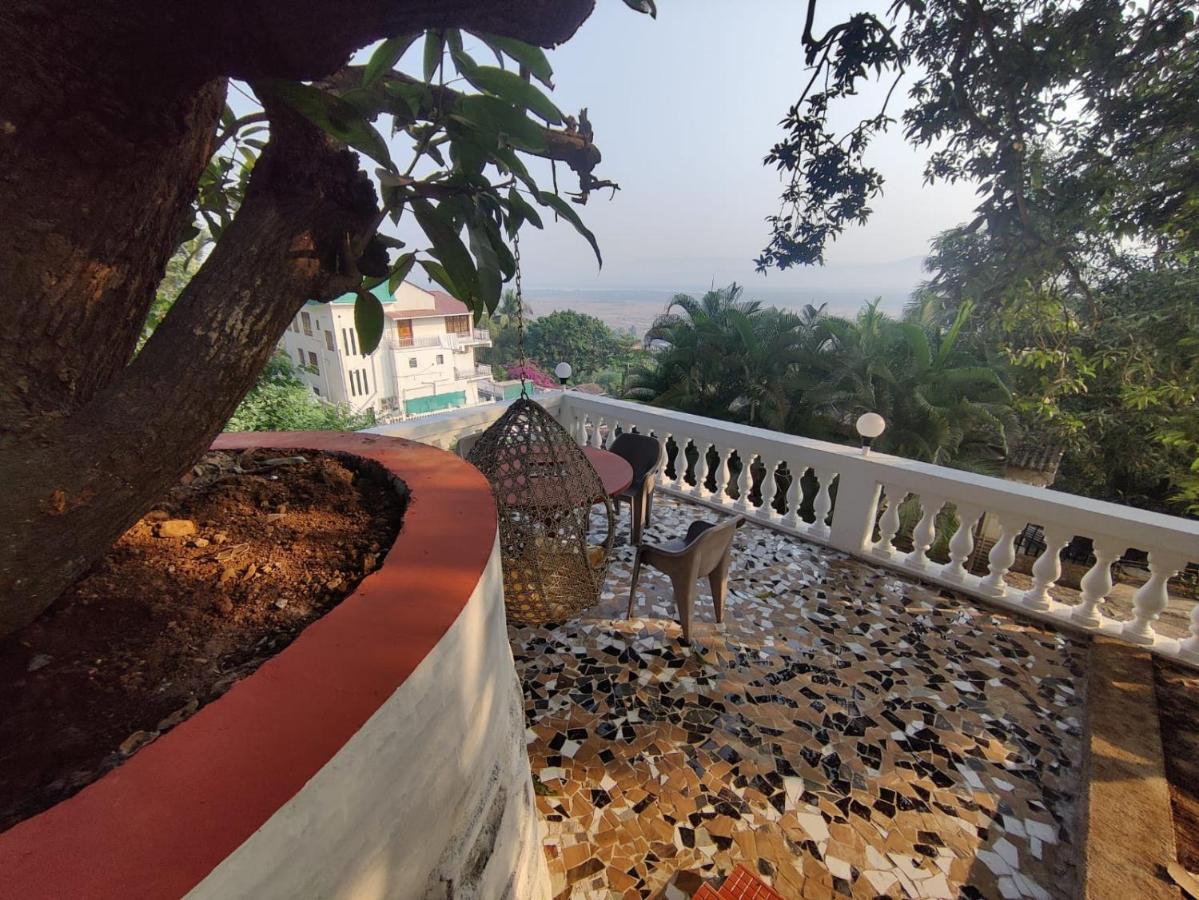Whitehouse Homestay By Oxystays Hospitality Alībāg Exteriér fotografie