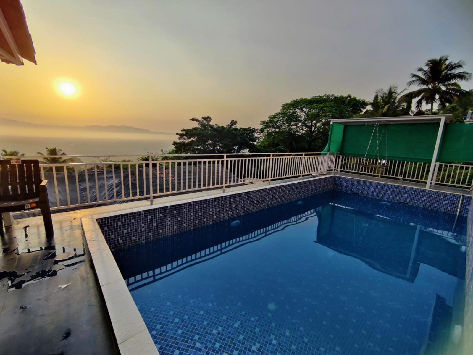 Whitehouse Homestay By Oxystays Hospitality Alībāg Exteriér fotografie